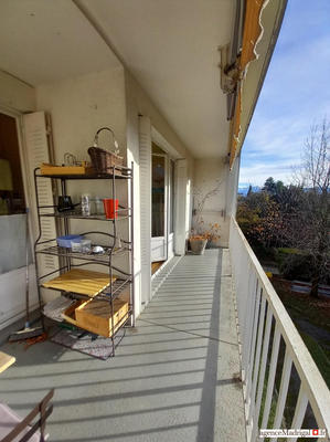 Appartement - 98 m² - 4 pièces