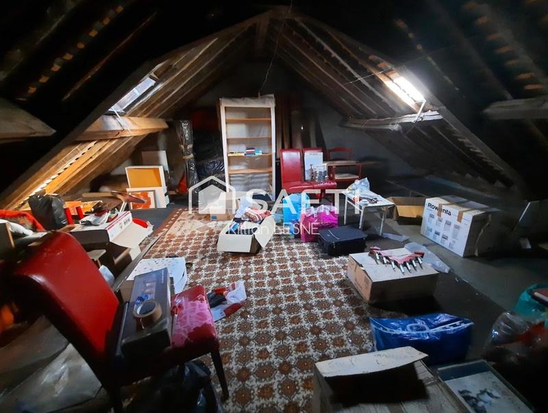 Maison - 99 m² - 4 pièces