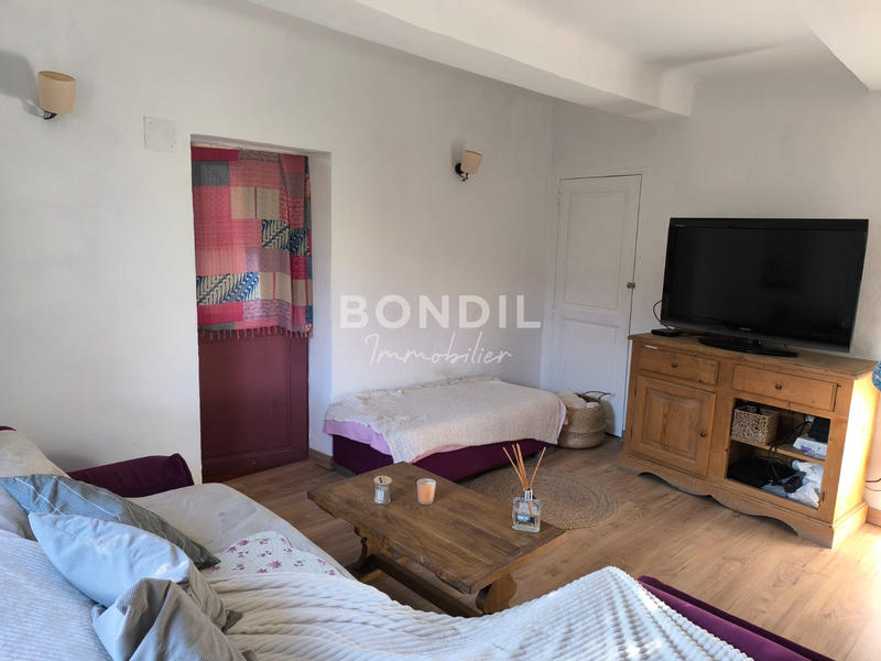 Maison de village - 87 m² - 5 pièces