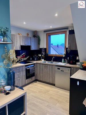 Appartement - 80 m² - 4 pièces