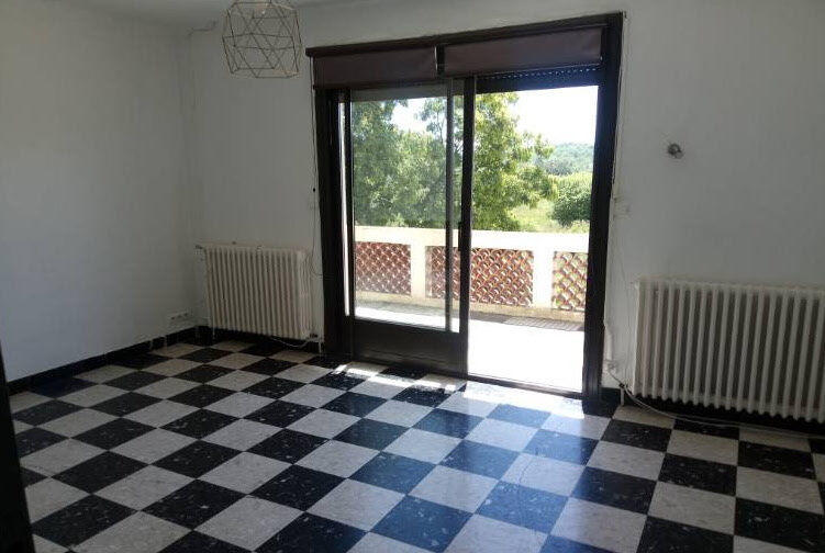 Maison - 84 m² - 5 pièces