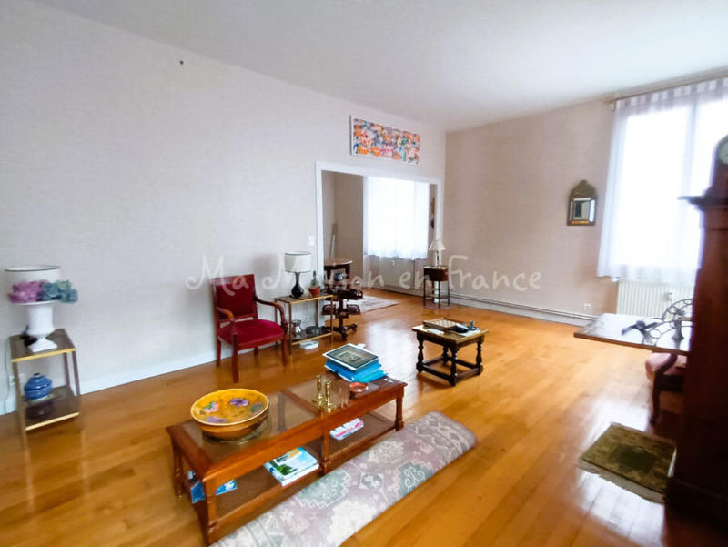 Appartement - 105 m² - 4 pièces