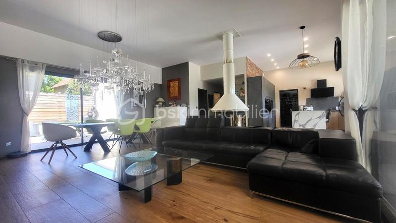 Maison - 145 m² - 5 pièces