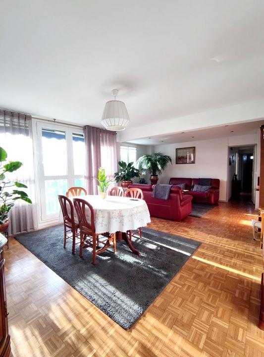 Appartement - 76 m² - 4 pièces