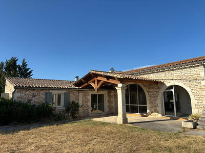 Maison - 184 m² - 4 pièces
