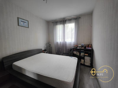 Appartement - 82 m² - 4 pièces