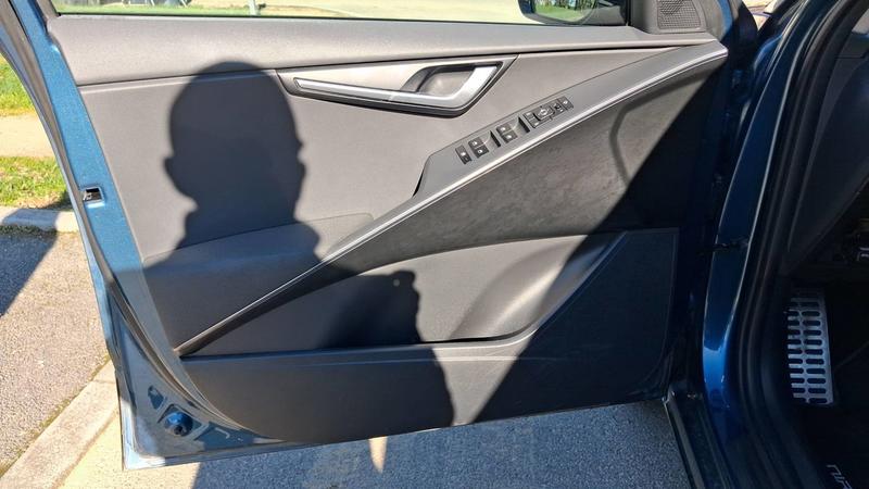 Kia e-niro 64 kWh 204 Premium