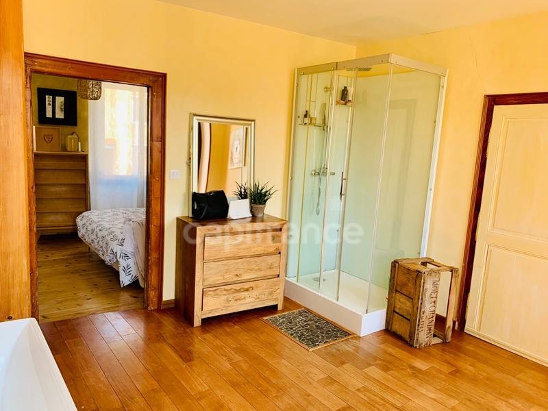 Maison - 176 m² - 6 pièces