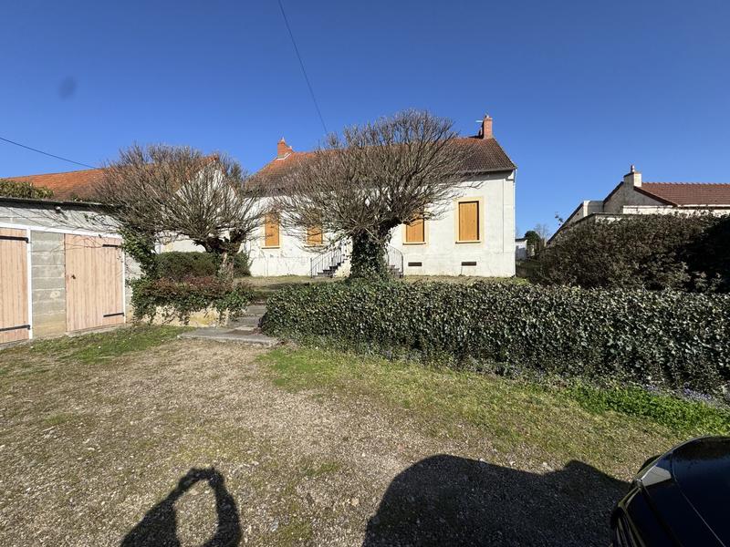 Maison - 104 m² - 3 pièces