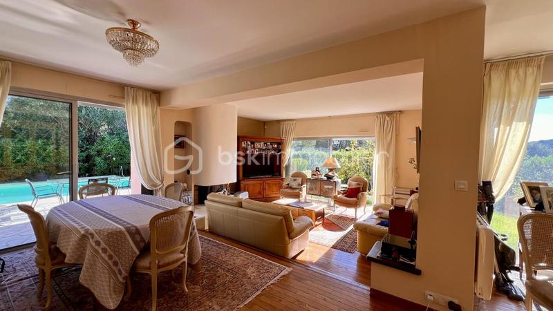 Villa - 150 m² - 6 pièces