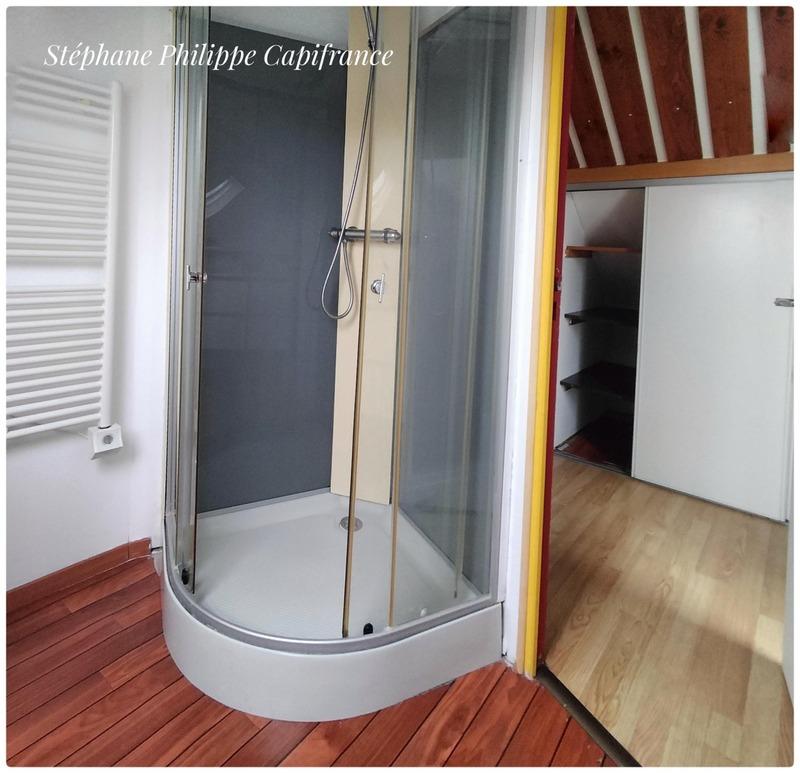 Immeuble - 142 m² - 6 pièces