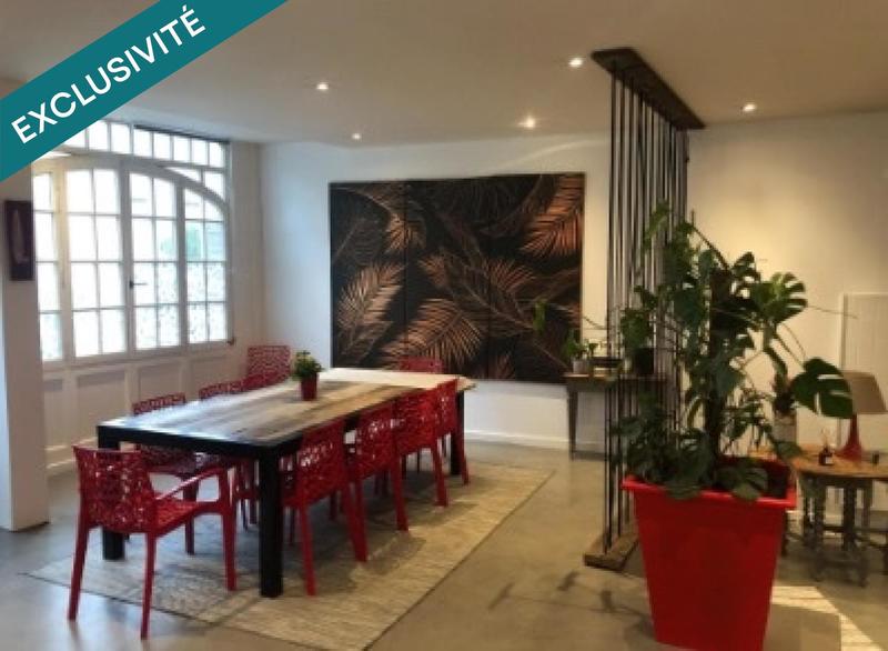 Appartement - 167 m² - 6 pièces