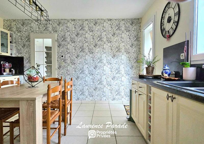 Maison - 148 m² - 6 pièces