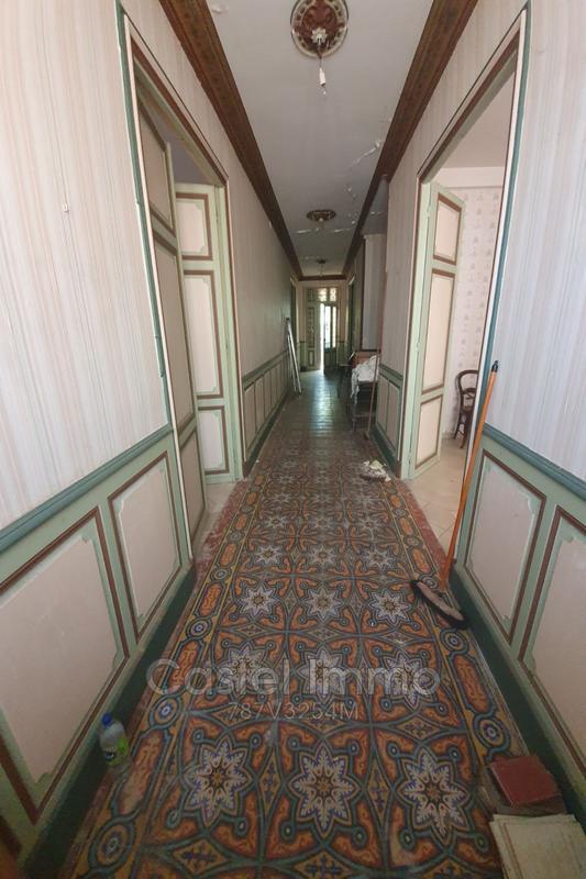 Maison de ville - 298 m² - 9 pièces