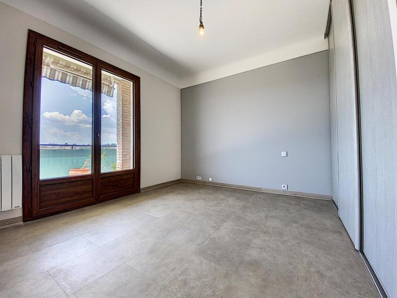 Appartement - 72 m² - 2 pièces