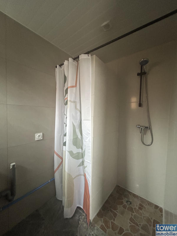 Maison de village - 185 m² - 3 pièces