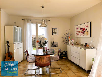 Maison - 104 m² - 4 pièces