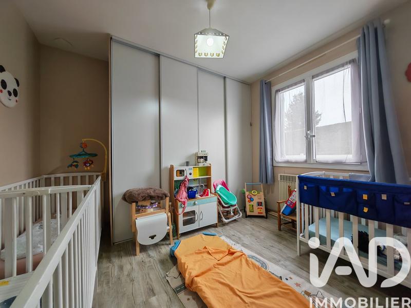 Maison - 98 m² - 5 pièces