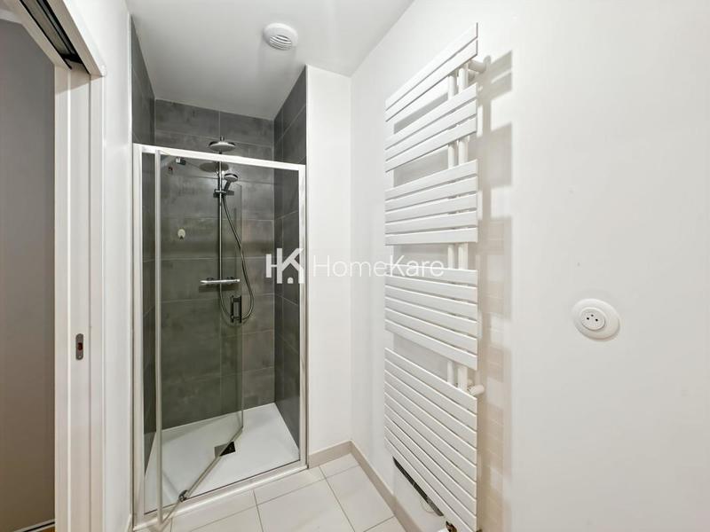 Appartement - 97 m² - 4 pièces