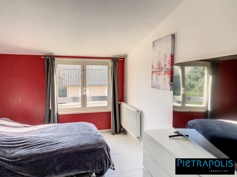 Maison - 180 m² - 7 pièces