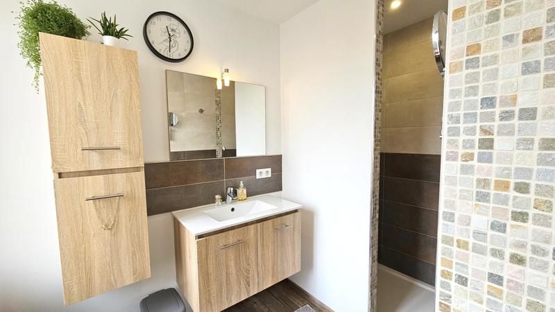 Maison - 159 m² - 6 pièces