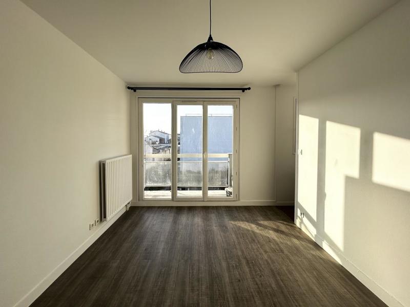 Studio - 21 m² - 1 pièce