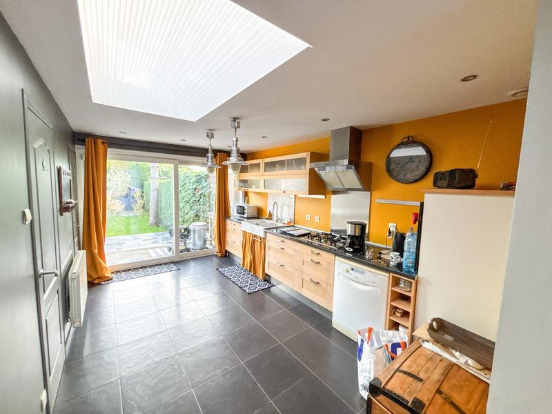 Maison - 98 m² - 4 pièces