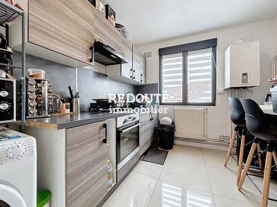 Appartement - 76 m² - 4 pièces