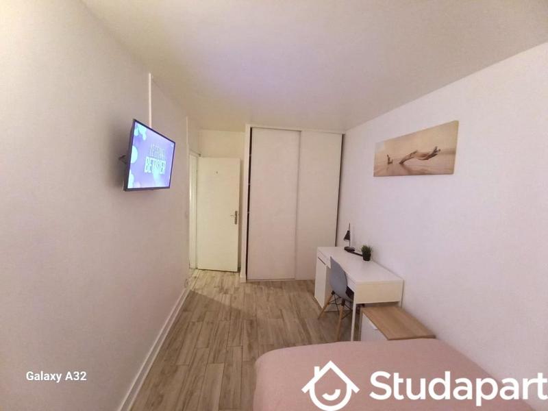 Chambre - 10 m² - 1 pièce