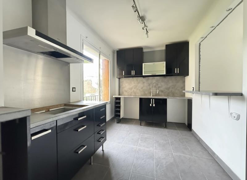 Appartement - 77 m² - 4 pièces