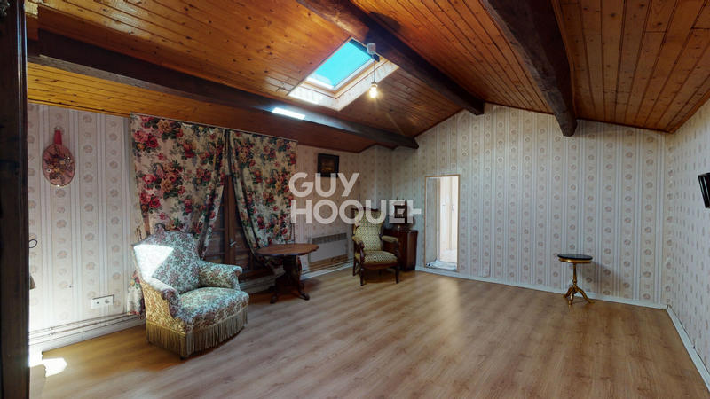 Maison - 158 m² - 6 pièces