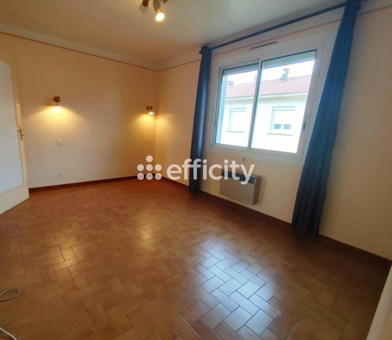 Maison - 123 m² - 5 pièces