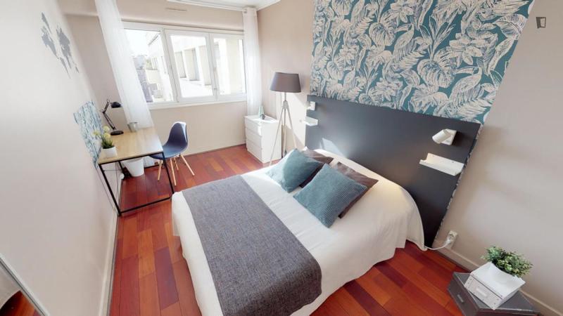 Chambre - 12 m² - 3 pièces