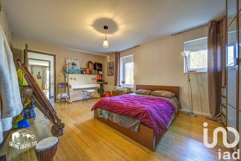 Appartement - 222 m² - 7 pièces