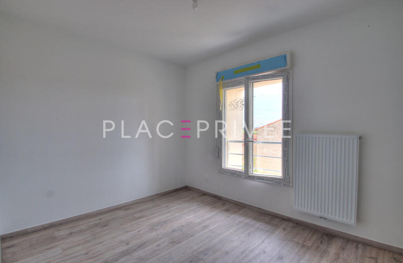 Appartement - 84 m² - 4 pièces