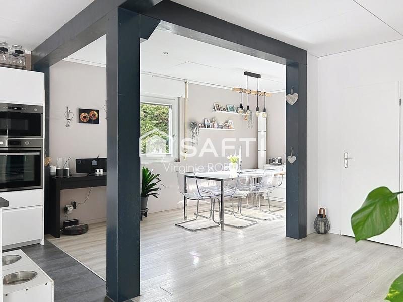 Maison - 166 m² - 5 pièces