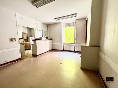 Appartement - 74 m² - 3 pièces