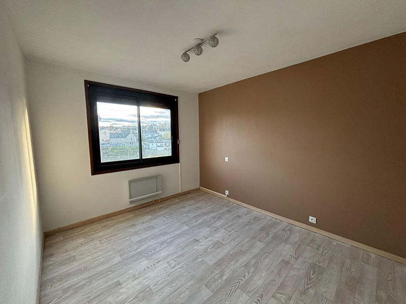 Appartement - 83 m² - 4 pièces