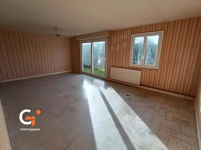 Maison - 85 m² - 5 pièces