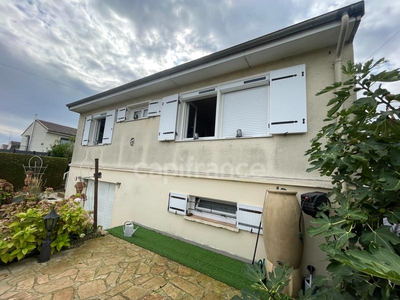 Maison - 86 m² - 4 pièces