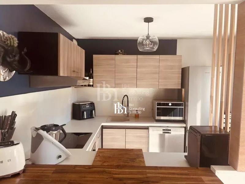 Maison - 123 m² - 6 pièces