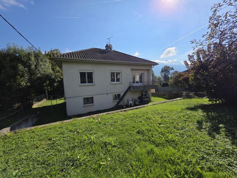 Maison - 110 m² - 6 pièces