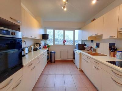 Appartement - 99 m² - 4 pièces