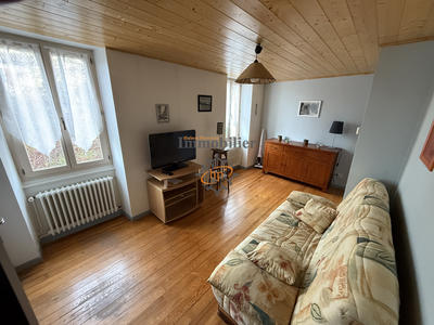 Maison - 96 m² - 5 pièces