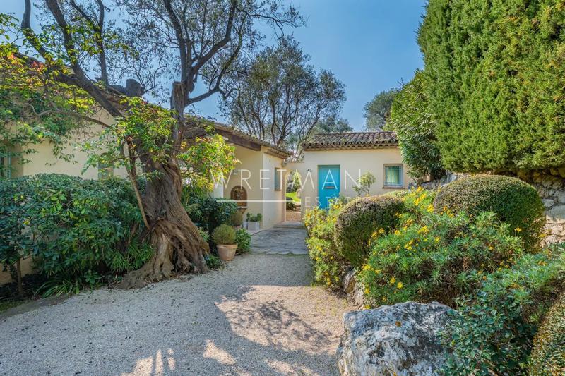 Villa - 280 m² - 7 pièces