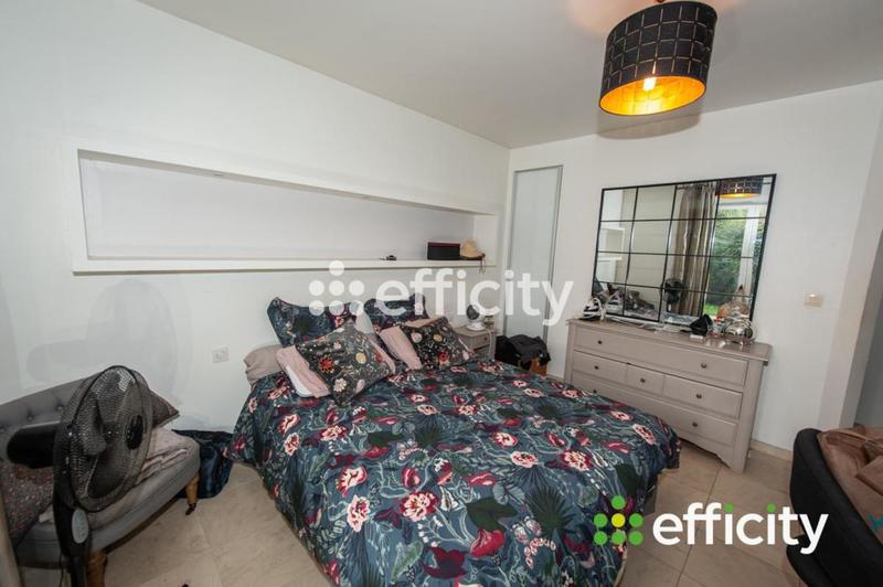 Pavillon - 183 m² - 5 pièces