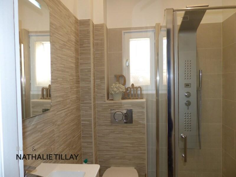 Maison - 290 m² - 10 pièces