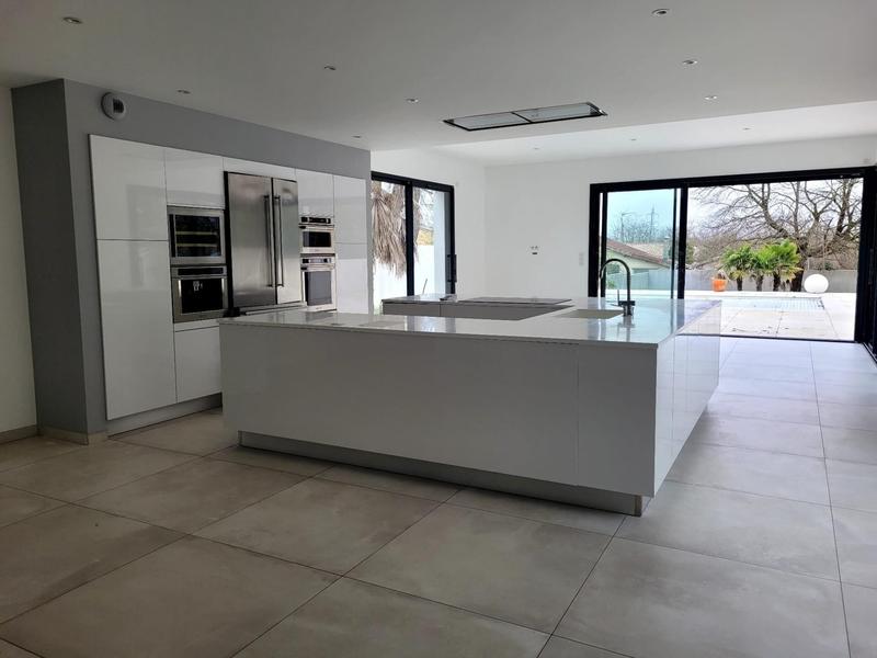 Maison - 153 m² - 5 pièces