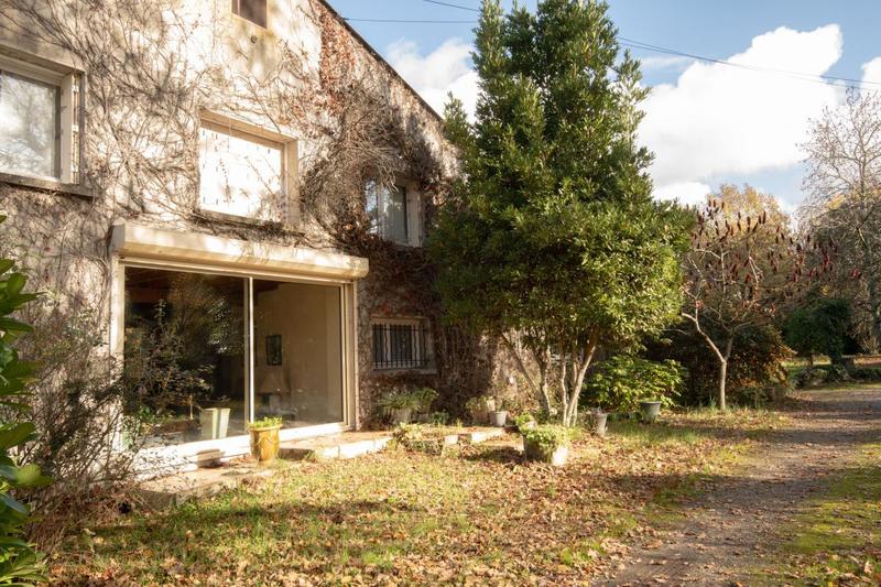 Maison - 260 m² - 2 pièces