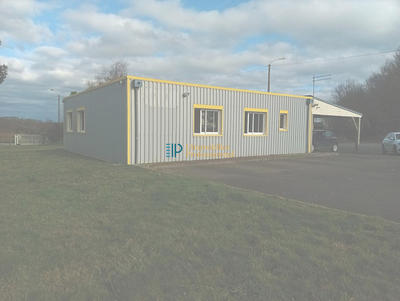 Bureau - 216 m² - 11 pièces